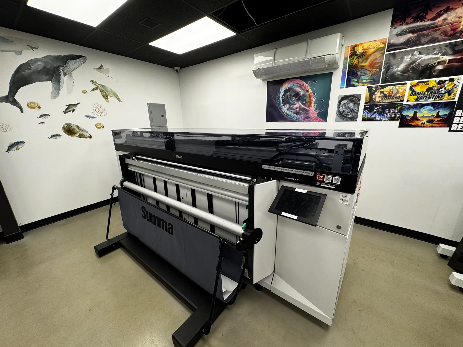 Wide-format roll printer, 64 inches