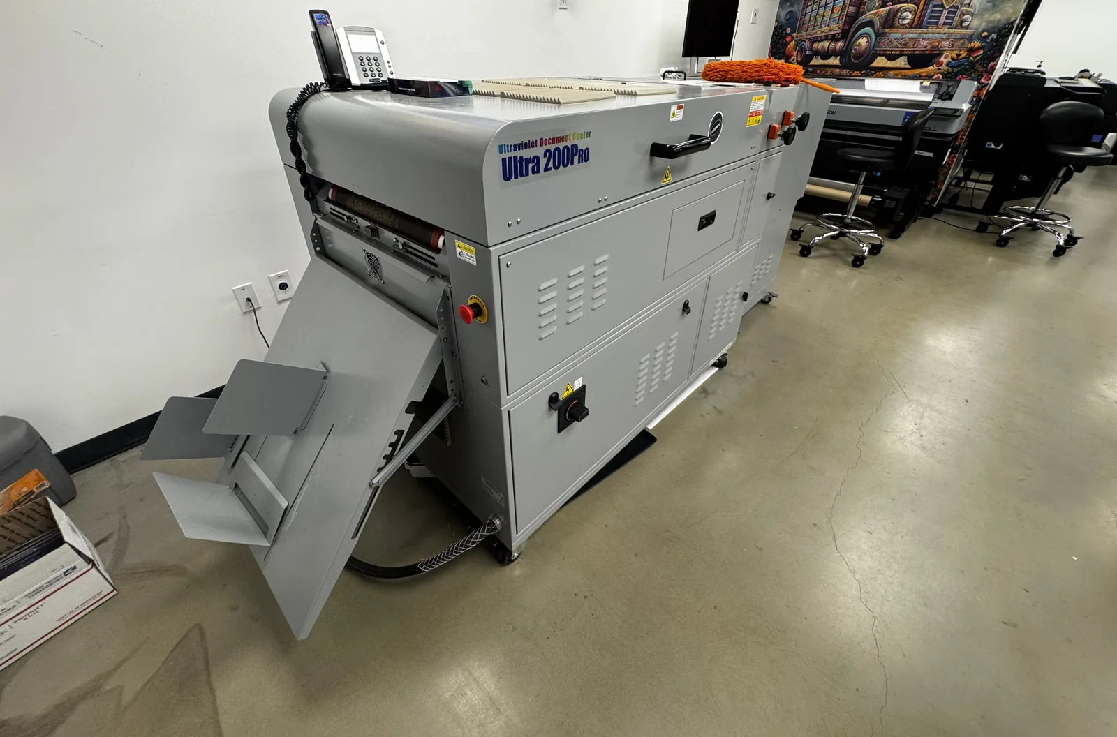 Gloss coater